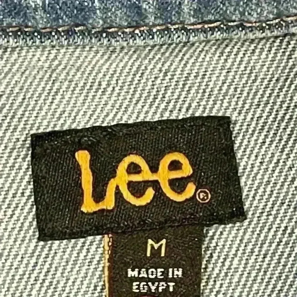 5 for 30$ Lee women’s jean jacket size M - Picture 7 of 10
